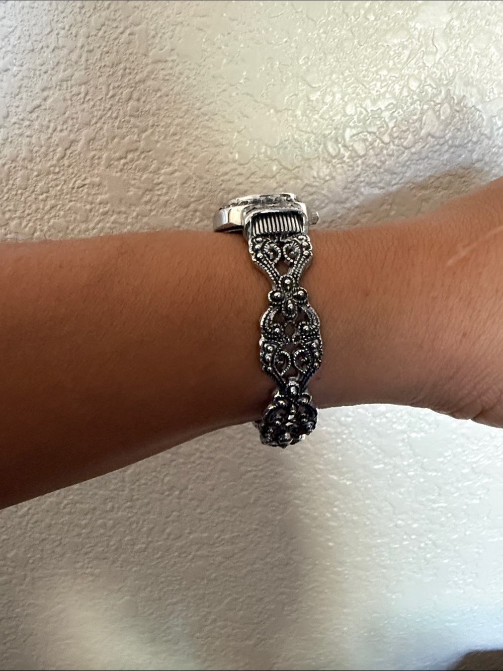 Geneva Silver-Tone Ornate Oval Bracelet Watch with White Dial - Picture 7 of 8